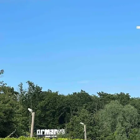 Ormanya Sicak Havuzlu Soemineli Jakuzili * Kartepe